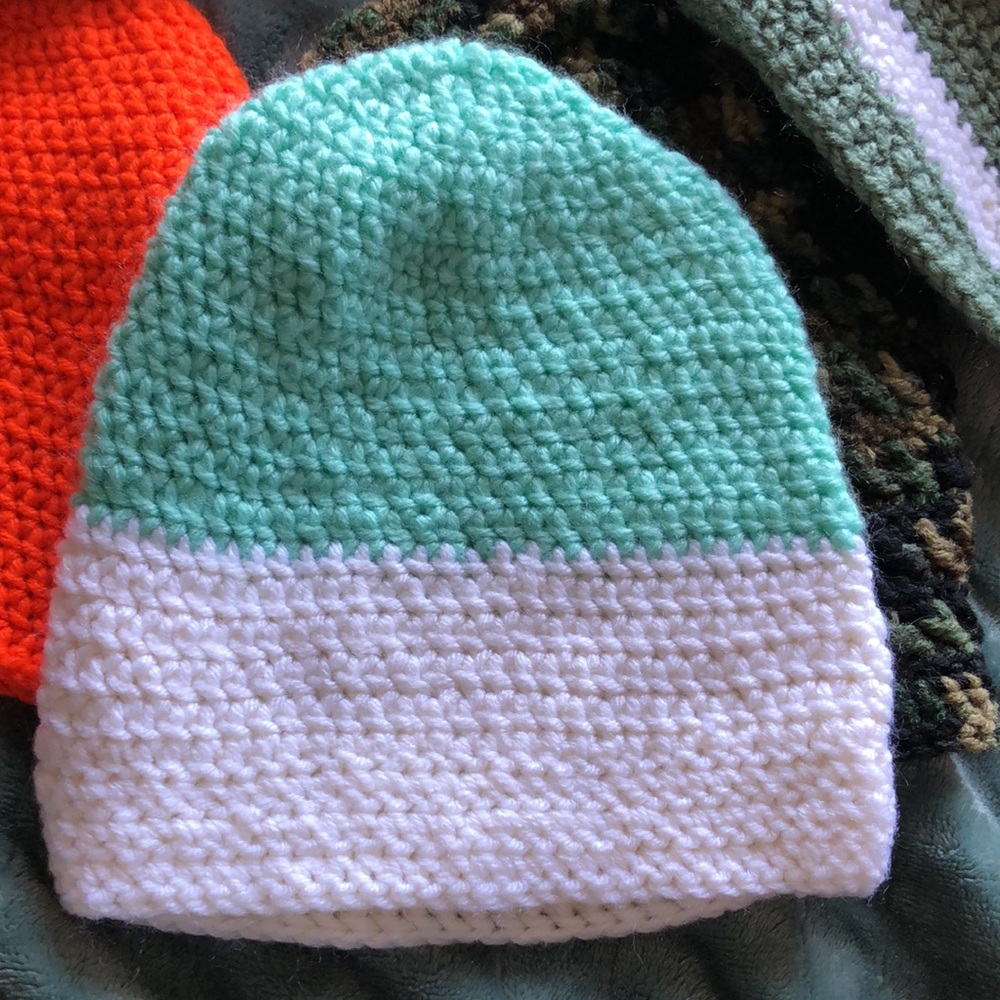 Handwoven beanies!!!❤️❤️ - Picture 2 of 5